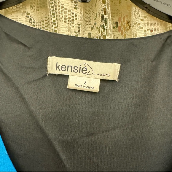 Kensie Floral Blue Mini Dress - Picture 7 of 8